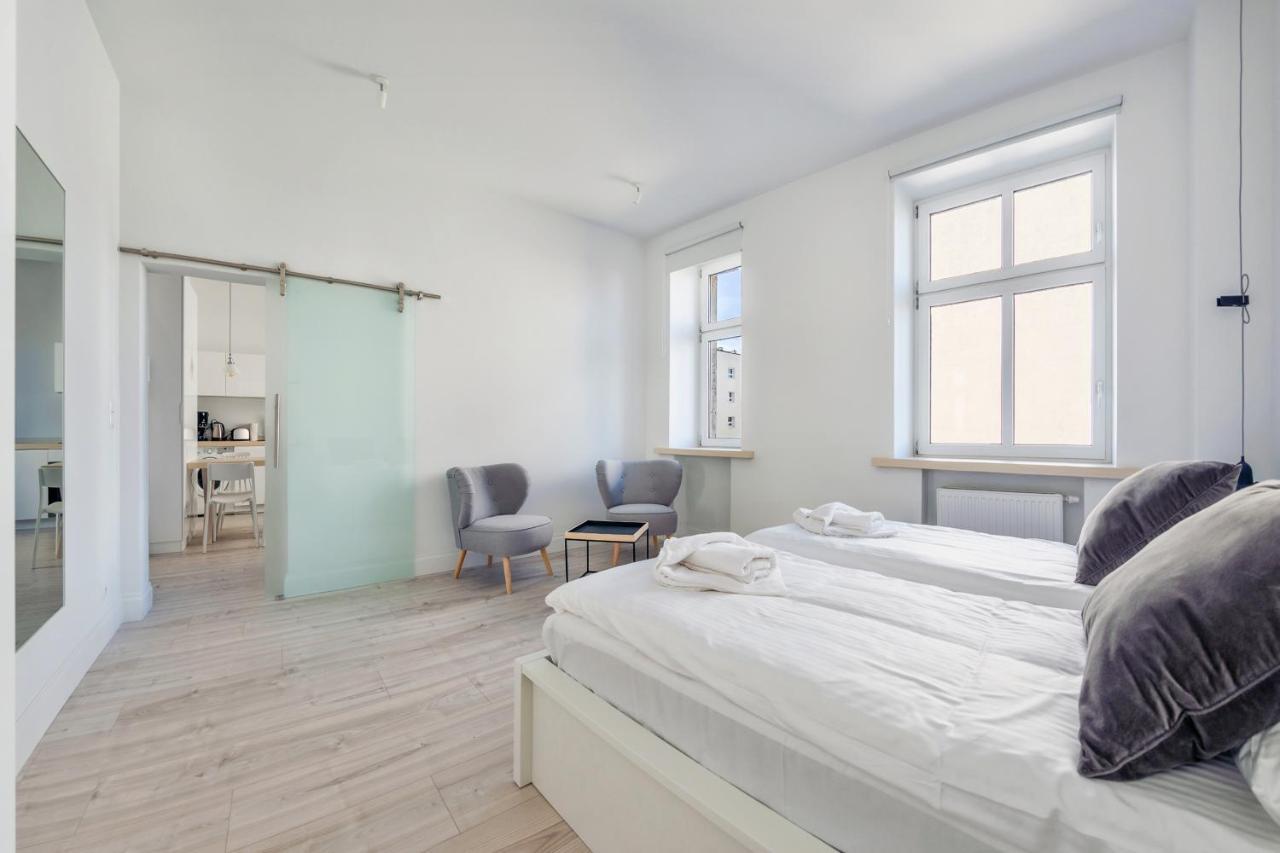 Apartamenty Sun & Snow Swietojanska Gdynia Centrum Buitenkant foto